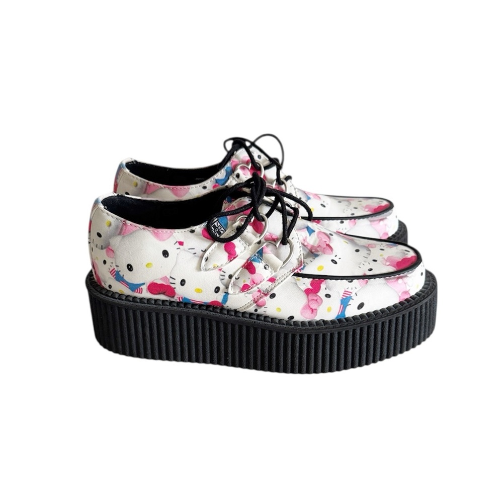 T.U.K Hello Kitty Sanrio Toys Mondo A8888 Creeper Platform Punk Shoes size 6